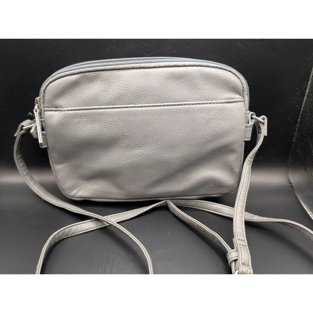 Nine West Zippered Top Crossbody Bag Purse Black Faux Leather Adjustable Strap